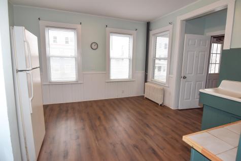 86 Fourth Street Auburn ME 04210