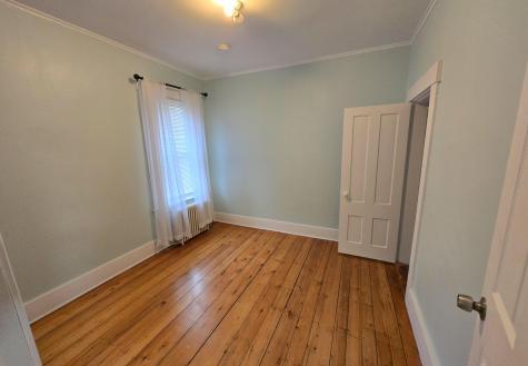 86 Fourth Street Auburn ME 04210