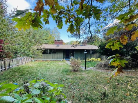 90 N Sedgwick Road Sedgwick ME 04676