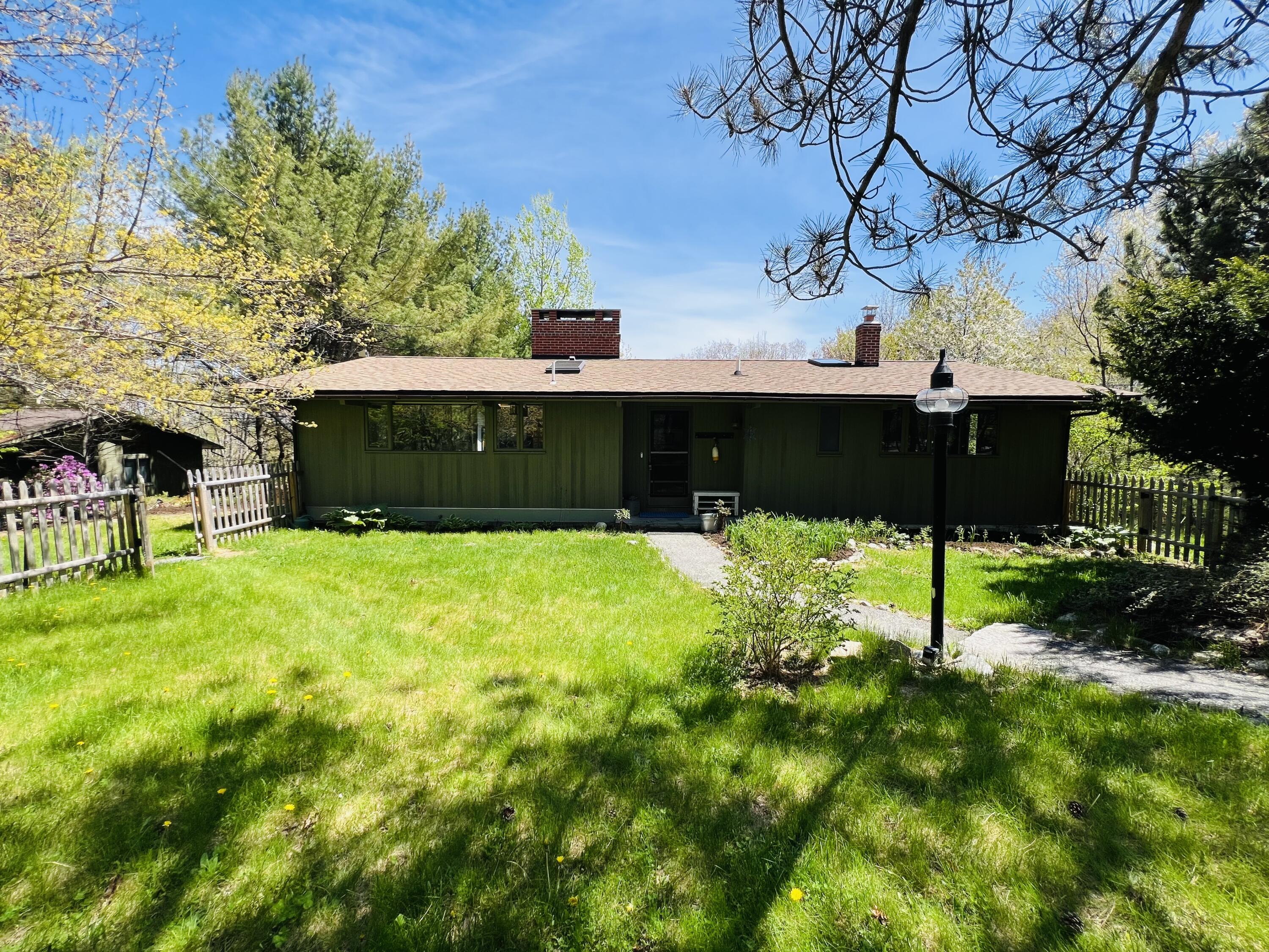 90 N Sedgwick Road Sedgwick ME 04676