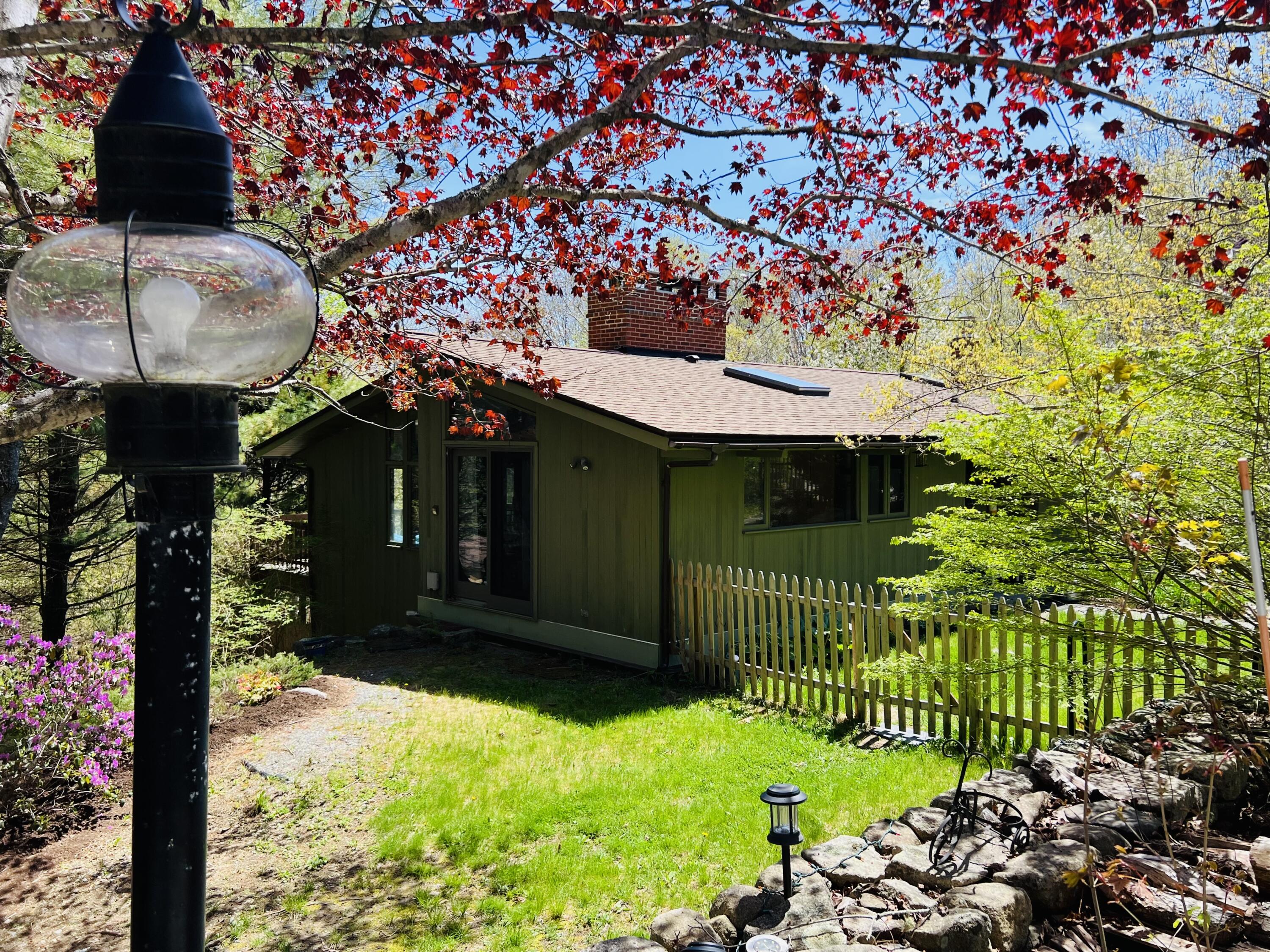 90 N Sedgwick Road Sedgwick ME 04676