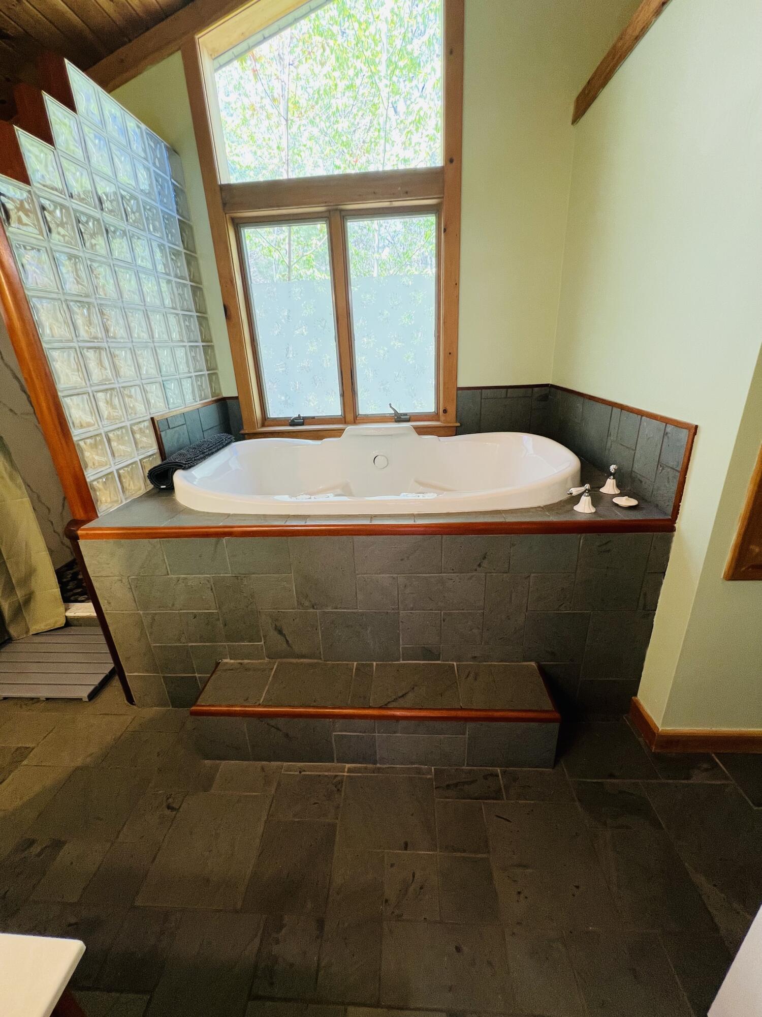 90 N Sedgwick Road Sedgwick ME 04676