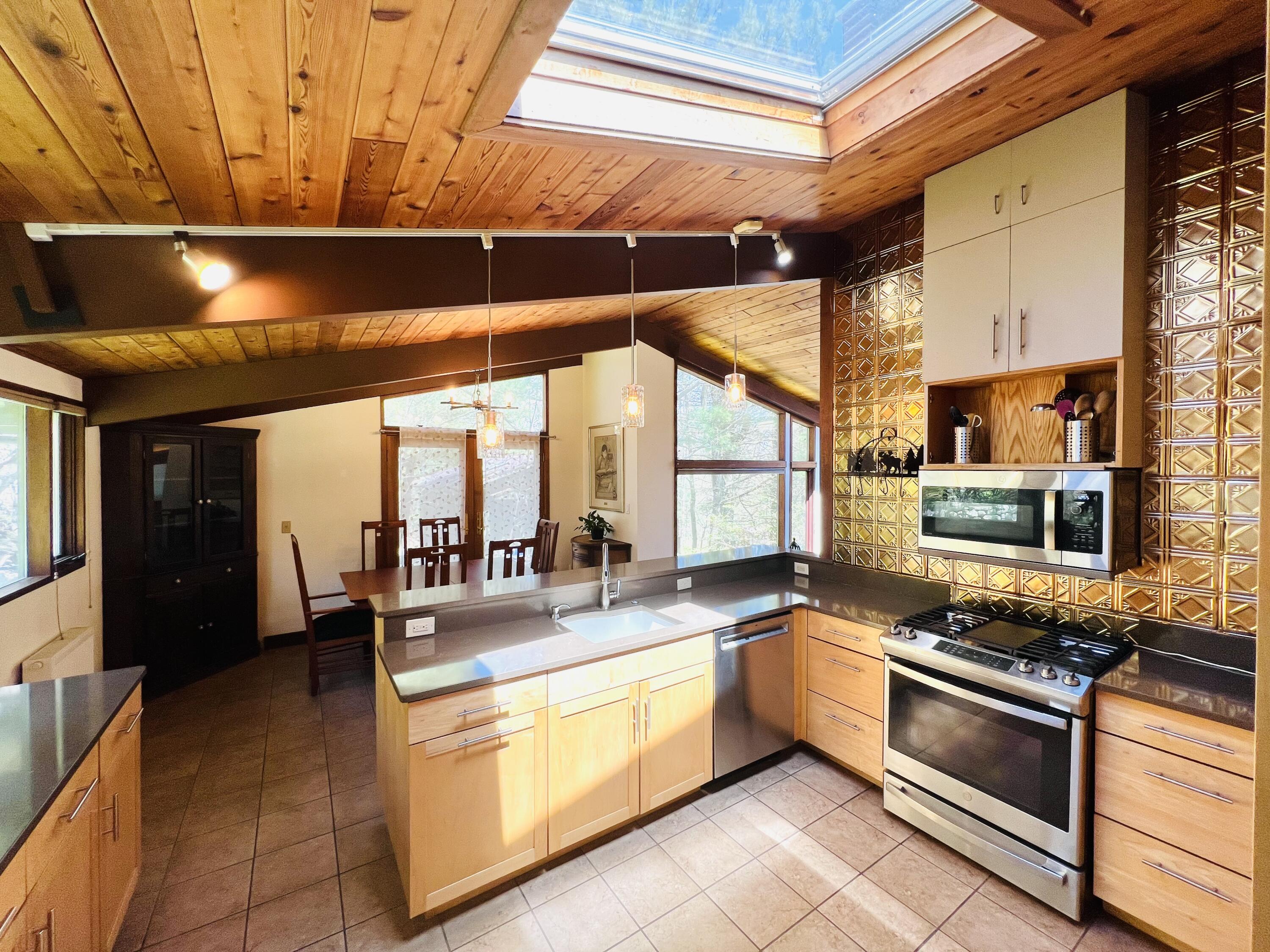 90 N Sedgwick Road Sedgwick ME 04676