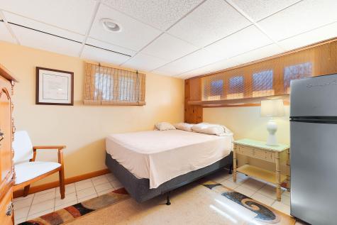 11 Elm Drive York ME 03909