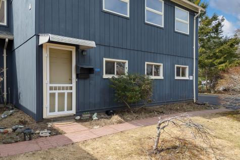 11 Elm Drive York ME 03909