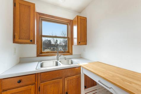 11 Elm Drive York ME 03909