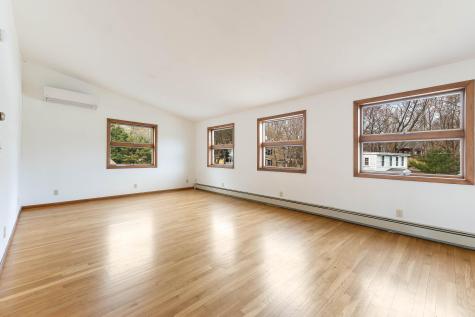 11 Elm Drive York ME 03909