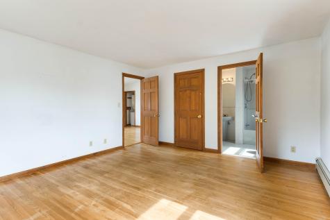 11 Elm Drive York ME 03909