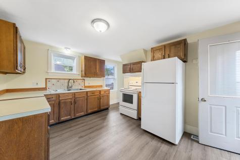 43 Brewster Street Rockland ME 04841