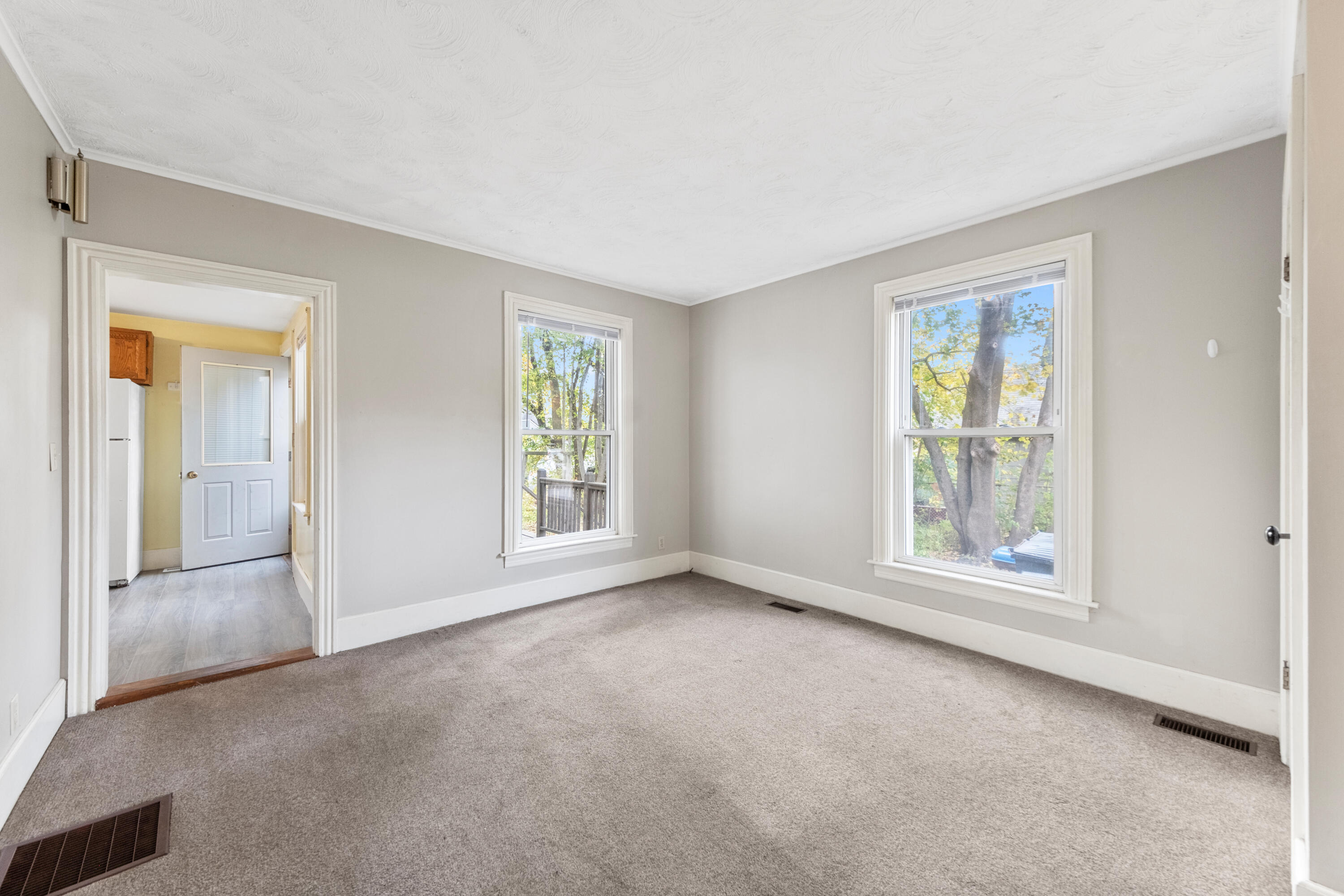 43 Brewster Street Rockland ME 04841