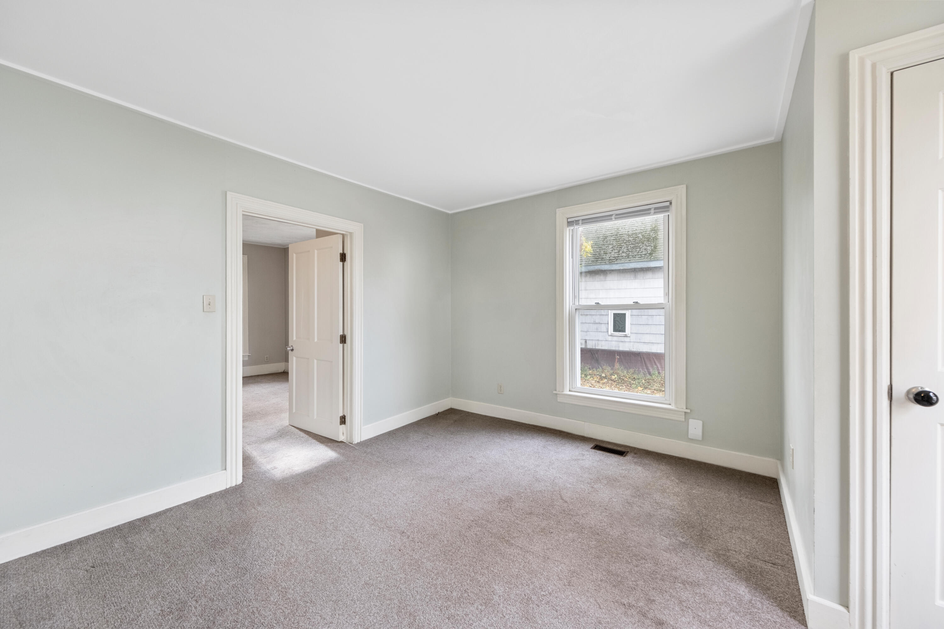 43 Brewster Street Rockland ME 04841