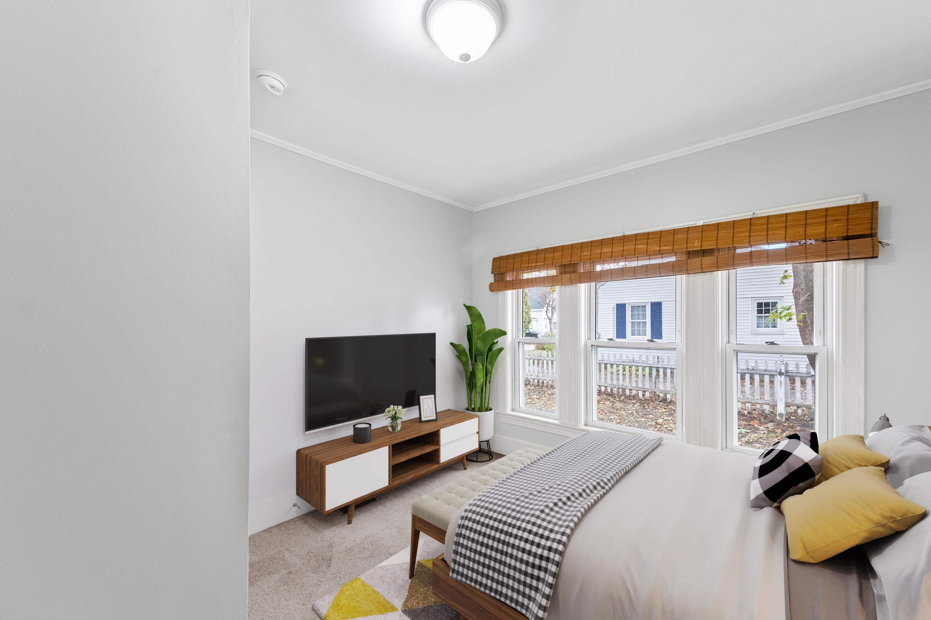 43 Brewster Street Rockland ME 04841