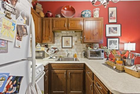 275 Main Street South Berwick ME 03908