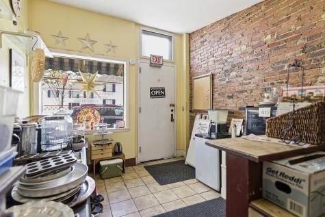 275 Main Street South Berwick ME 03908