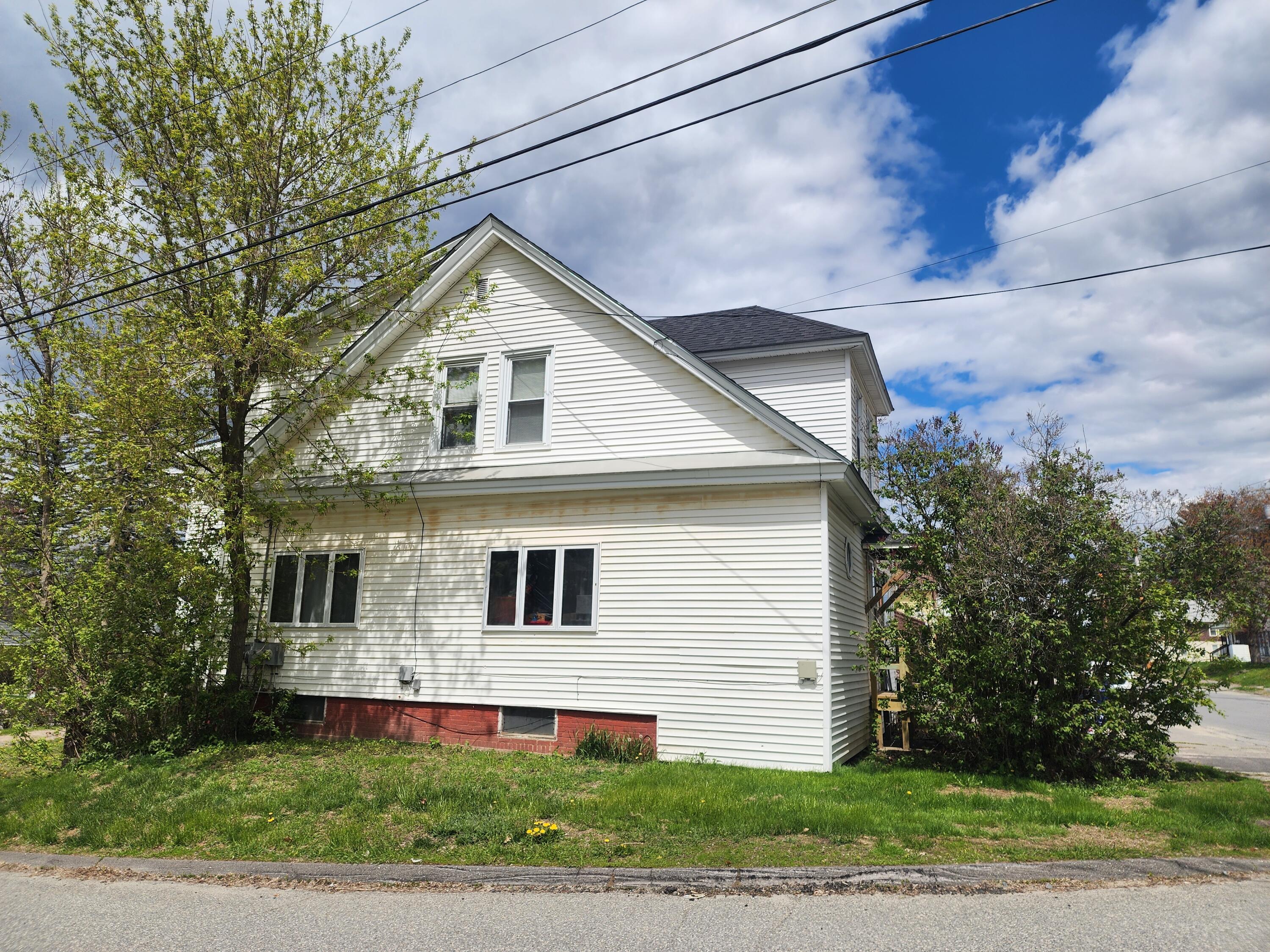 63 Summer Street Waterville ME 04901