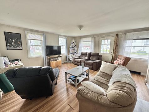 3 Park Street Orono ME 04473
