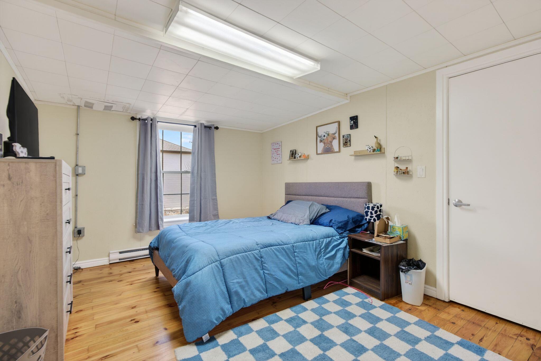 64 Bradbury Street Biddeford ME 04005