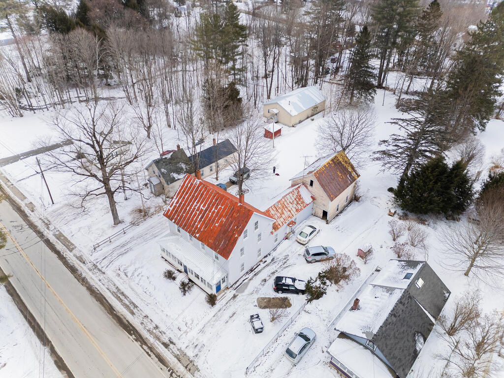 167-169 Perham Street Farmington ME 04938