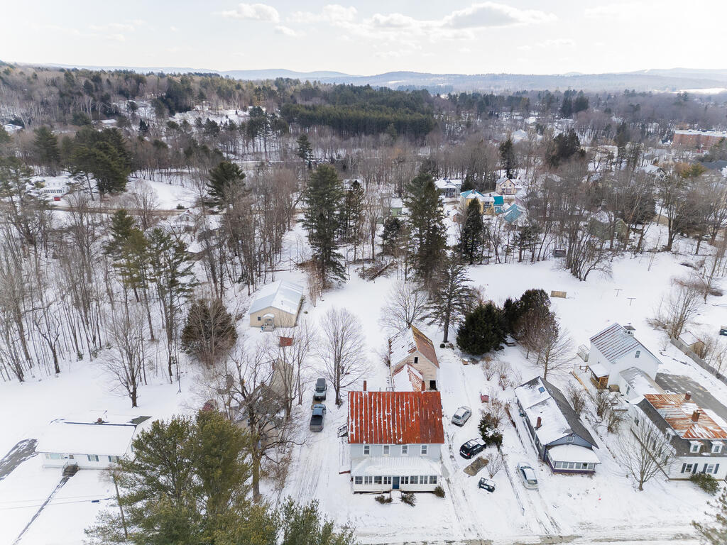 167-169 Perham Street Farmington ME 04938