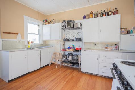 167-169 Perham Street Farmington ME 04938