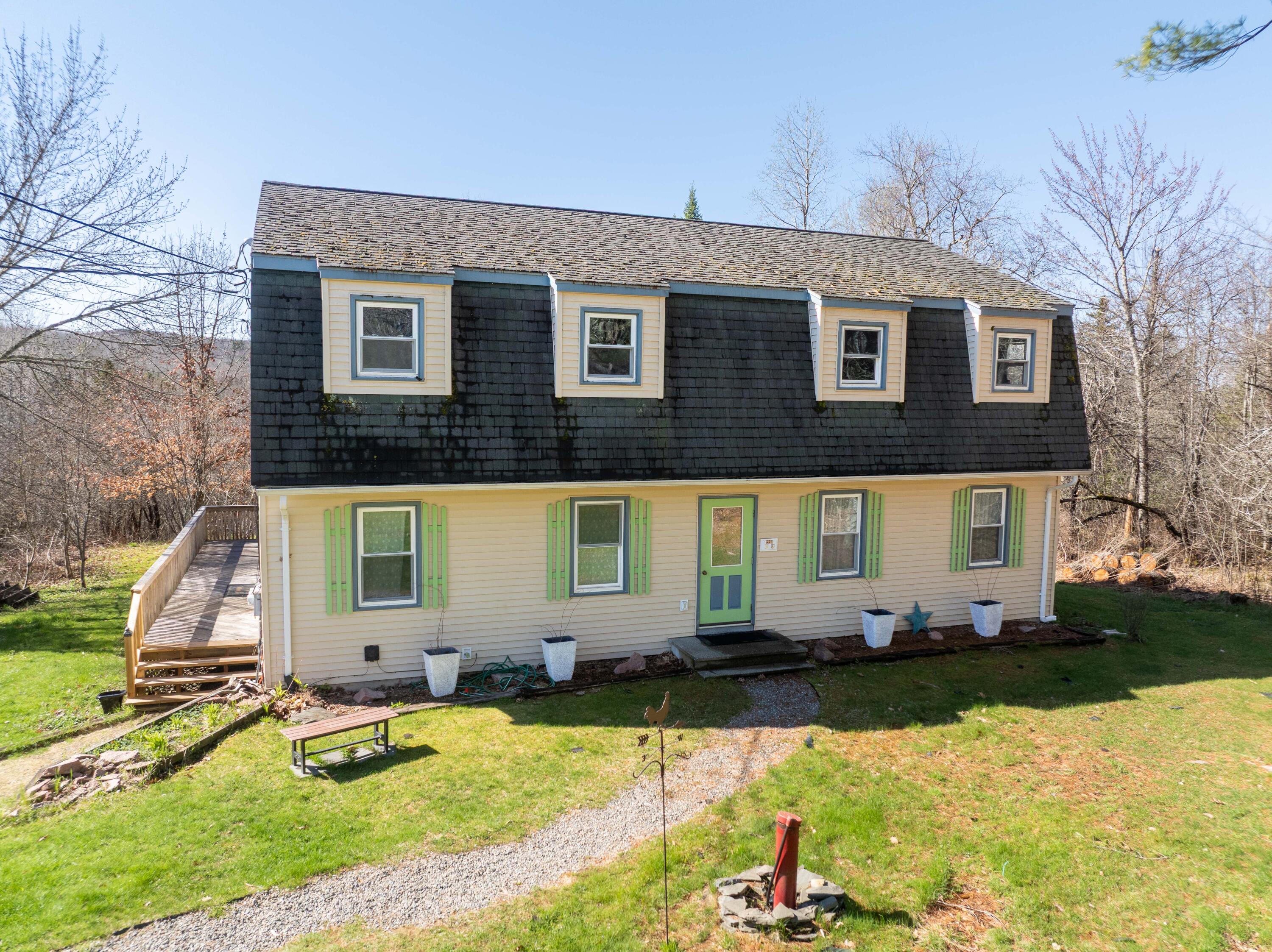 2293&2295 S Princeton Road Baileyville ME 04694