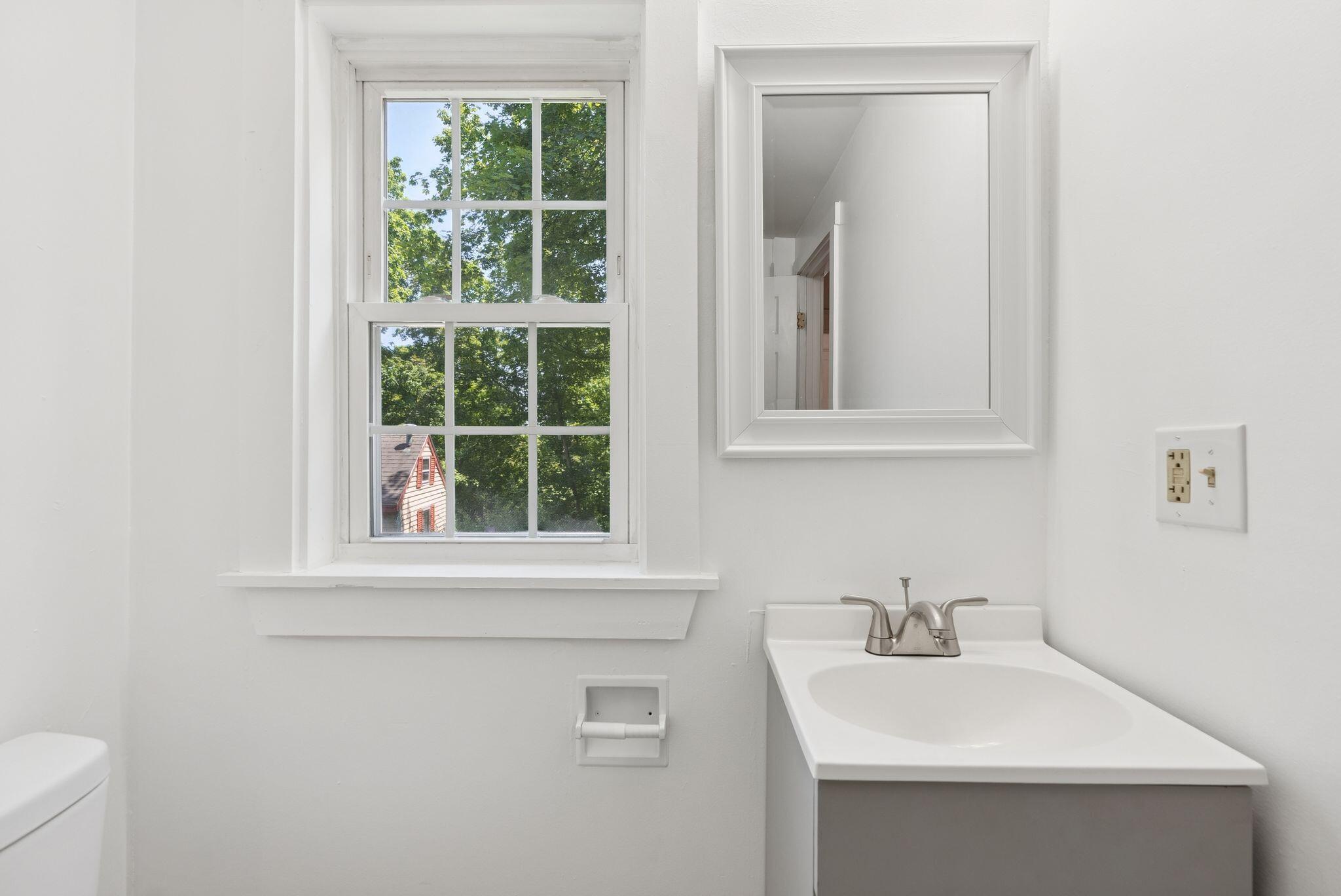 1097 Washington Street Bath ME 04530