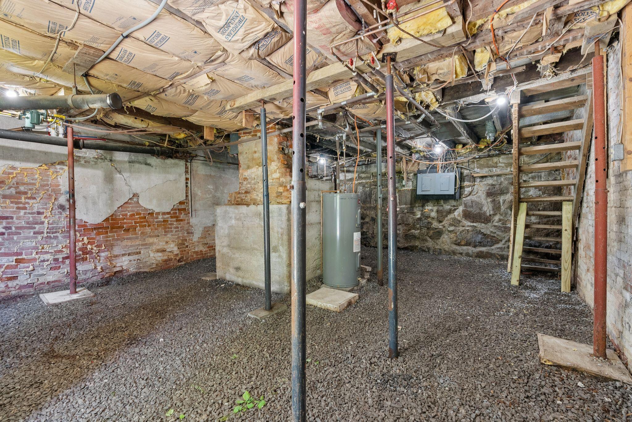 1097 Washington Street Bath ME 04530