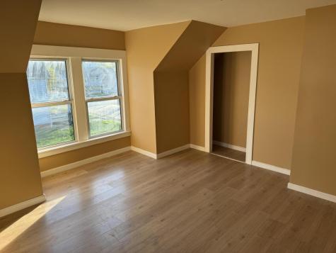 8 Summer Street Waterville ME 04901