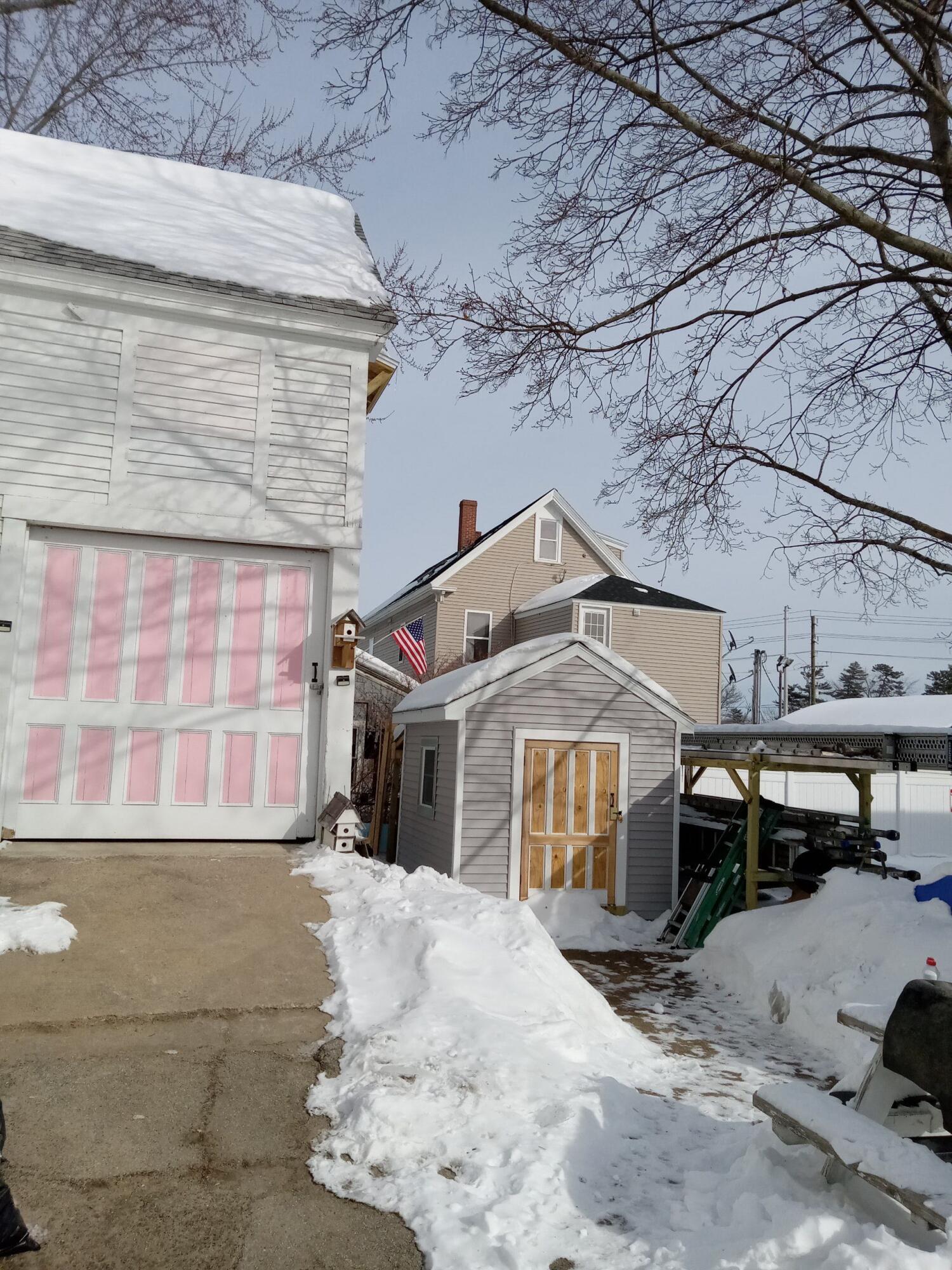 29 Whitney Street Auburn ME 04210