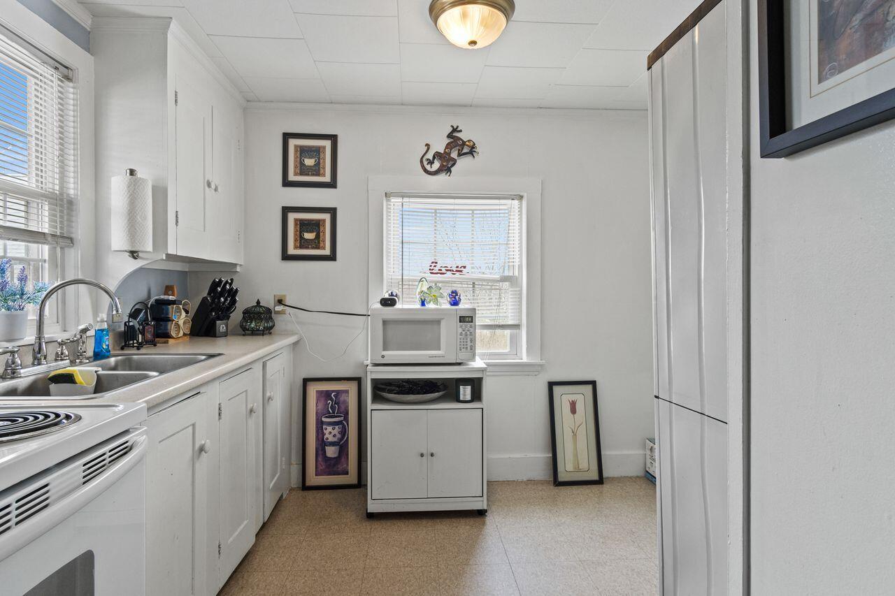 438-440 St. John Street Portland ME 04102