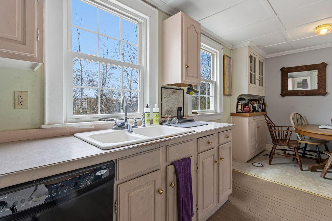 438-440 St. John Street Portland ME 04102