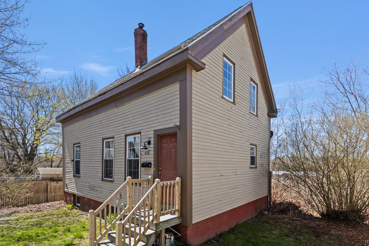 438-440 St. John Street Portland ME 04102