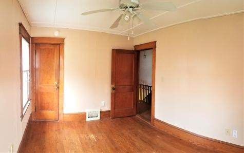 22 Newland Avenue Augusta ME 04330