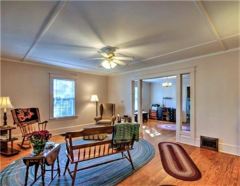 22 Newland Avenue Augusta ME 04330