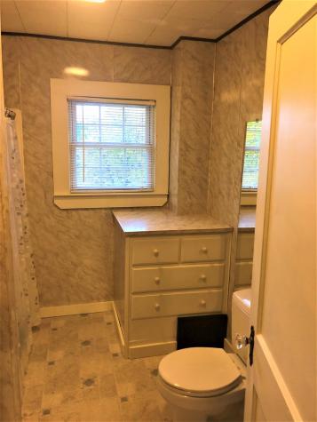 22 Newland Avenue Augusta ME 04330