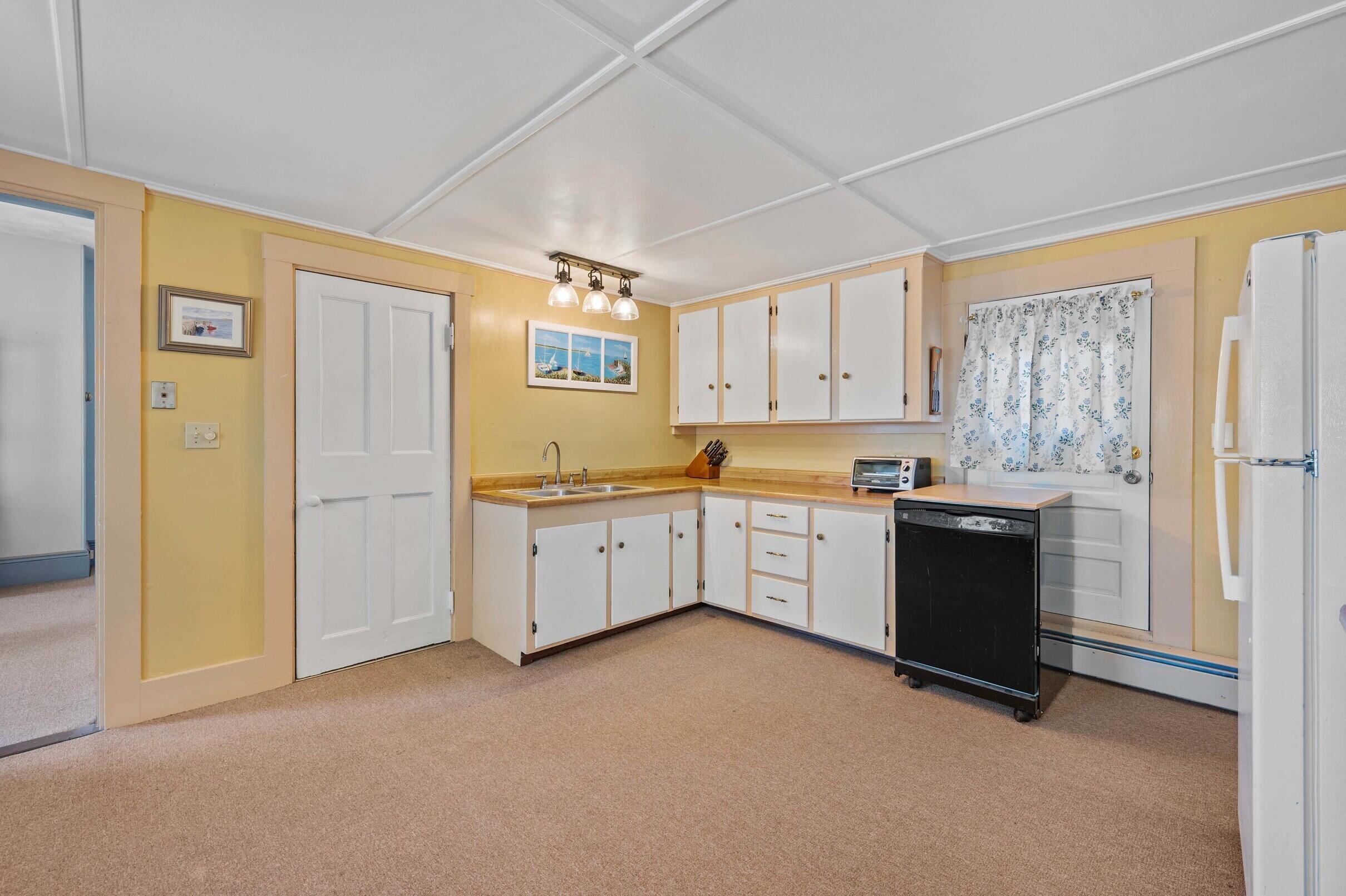 91 W River Road Waterville ME 04901