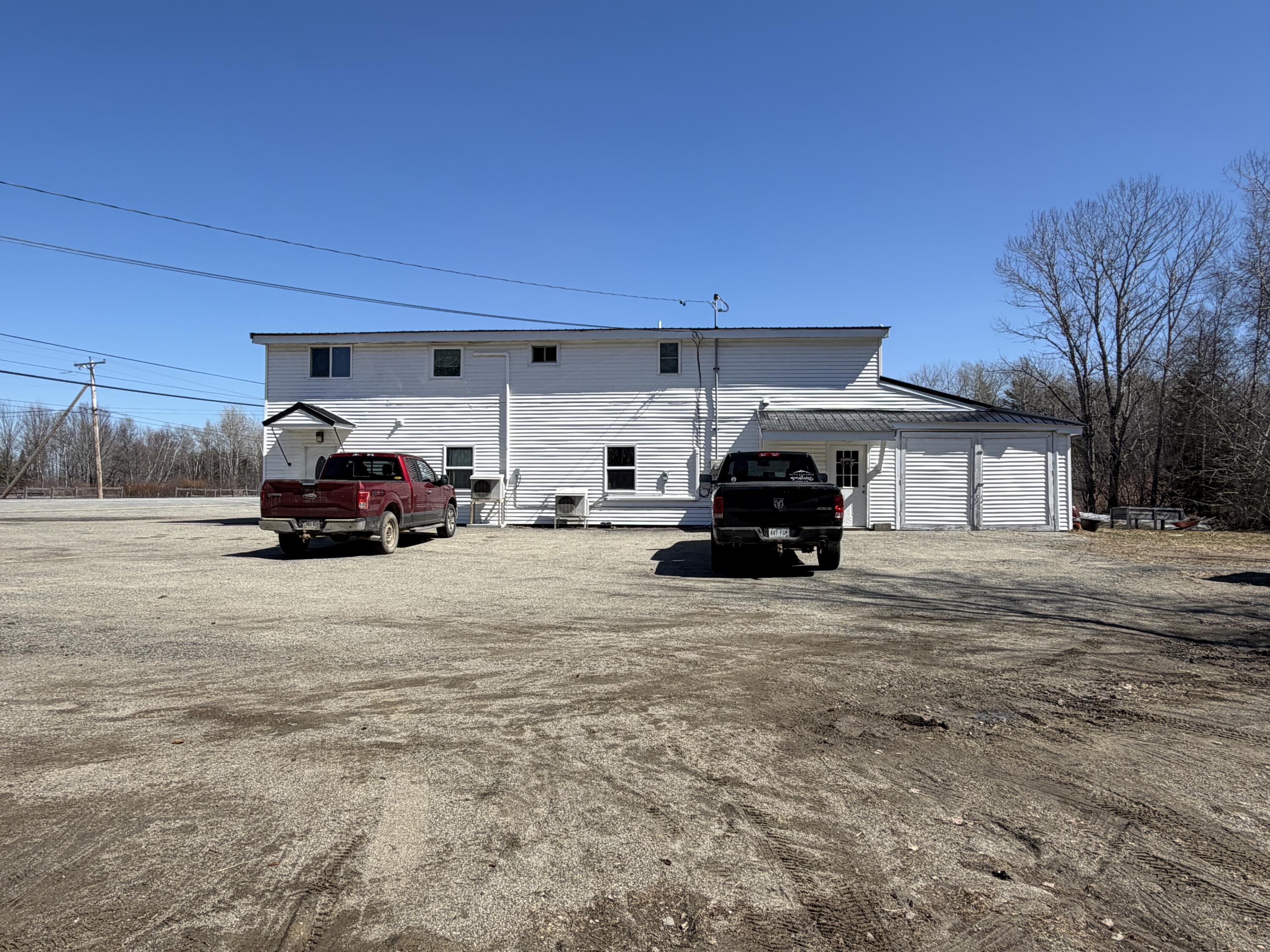442 W Broadway Lincoln ME 04457