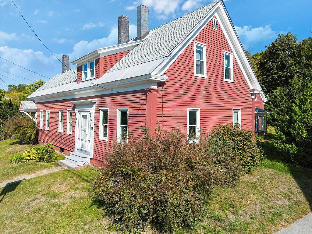 54 Bay Street Winslow ME 04901