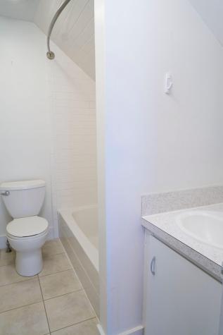 14 Boynton Street Portland ME 04102