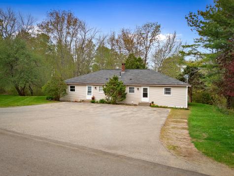 1096 Middle Road Warren ME 04864