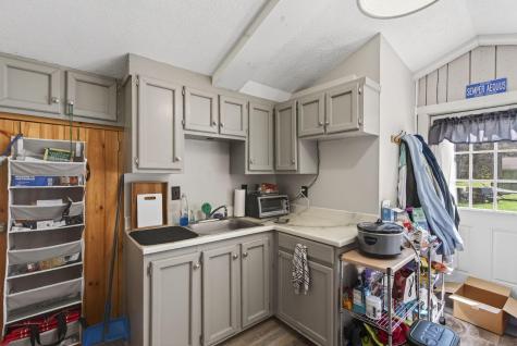 642 Limerick Road Arundel ME 04046