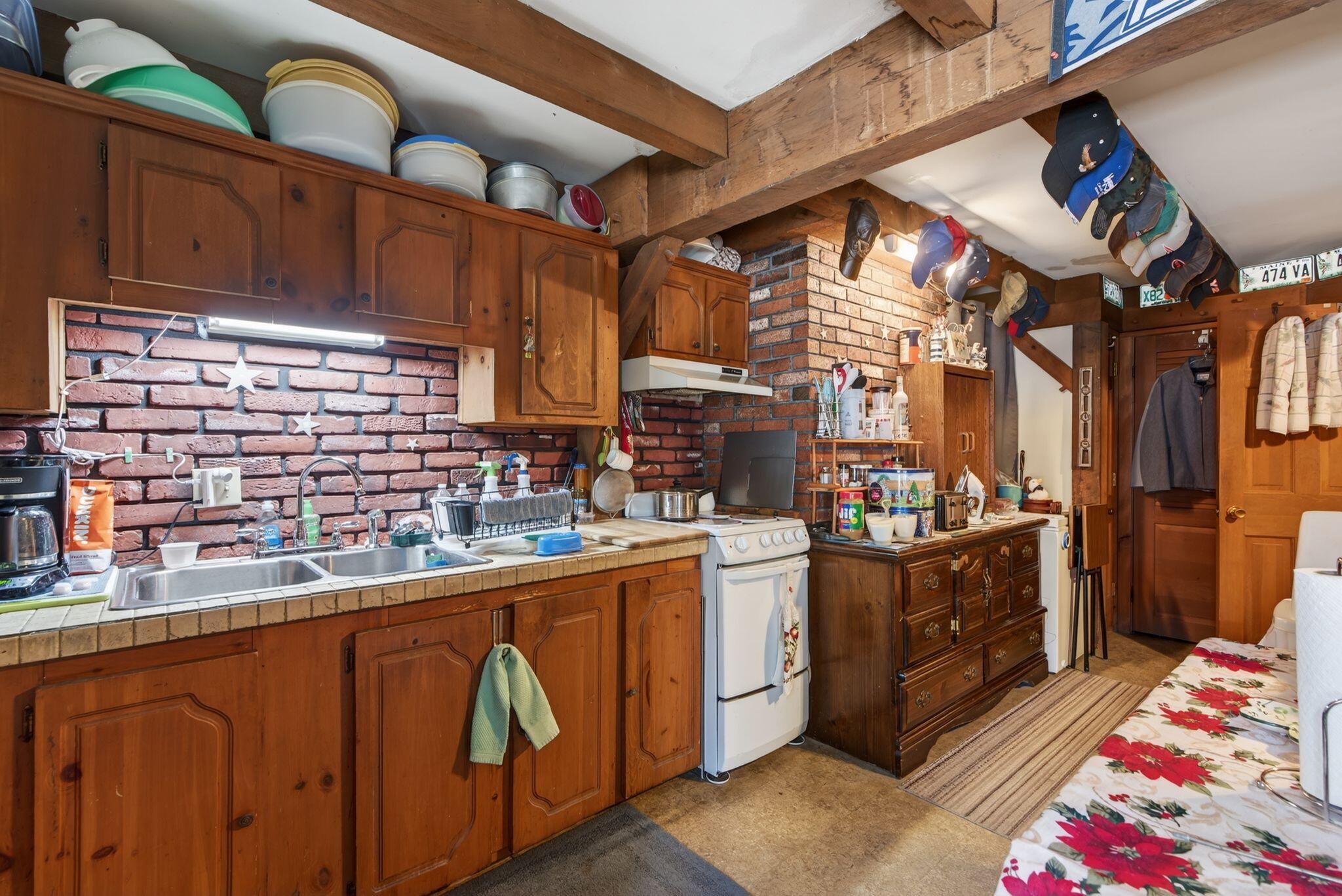 642 Limerick Road Arundel ME 04046