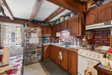 642 Limerick Road Arundel ME 04046