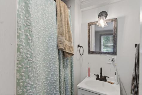 642 Limerick Road Arundel ME 04046