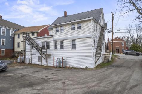 16 Main Street Topsham ME 04086