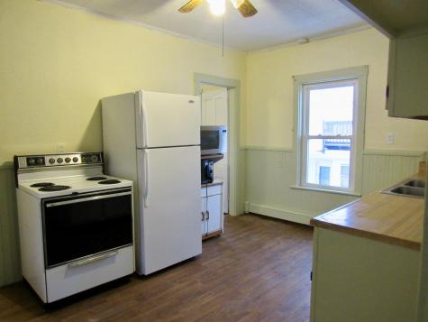 29 Fourth Street Auburn ME 04210