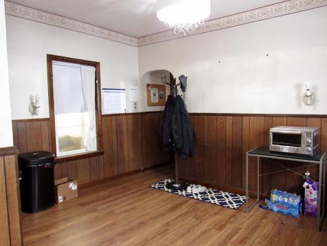 29 Fourth Street Auburn ME 04210
