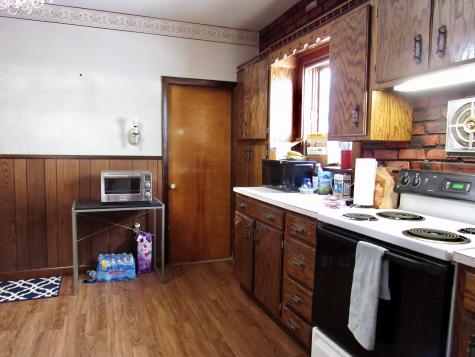29 Fourth Street Auburn ME 04210