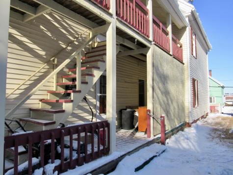 29 Fourth Street Auburn ME 04210