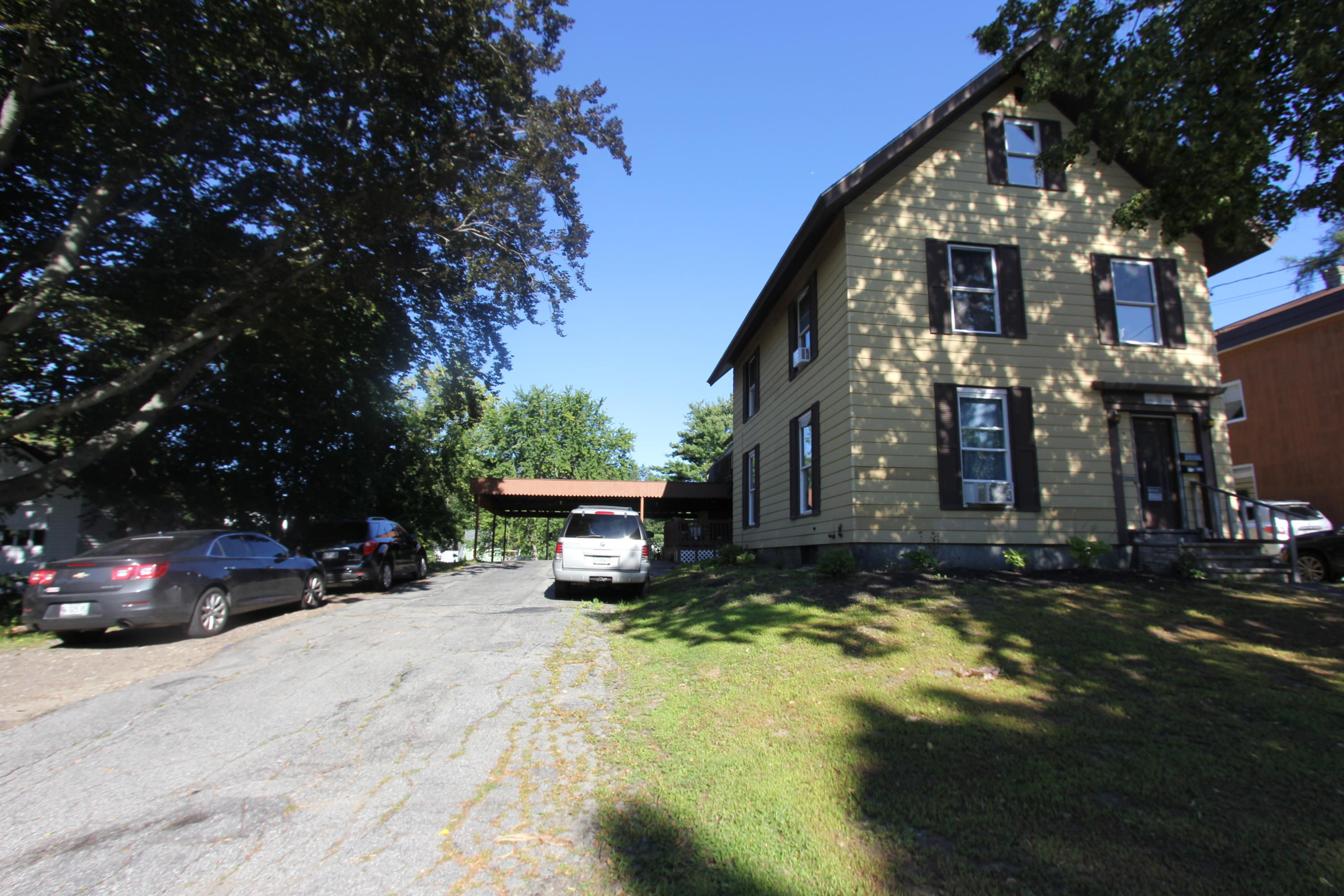 368 College Street Lewiston ME 04240